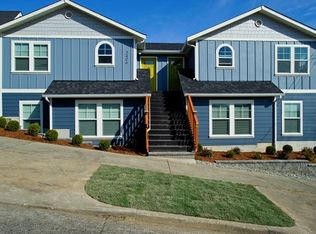 2406 E Pine St, Seattle, WA 98122