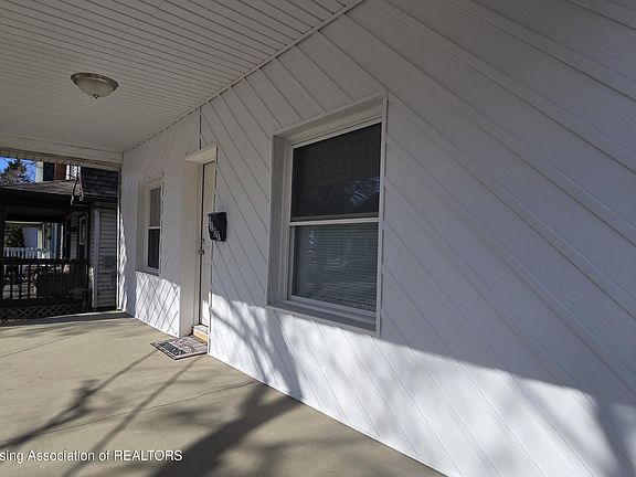2nd image of 1107 May St