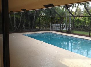 9113 NW 53rd St, Coral Springs, FL 33067
