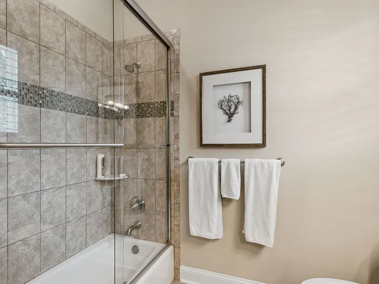 95282 Summerwoods Cir #607 — Photo 24