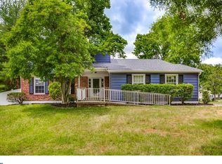 120 Roberts Dr, Somerdale, NJ 08083