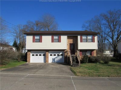 102 Countryside Rd, Scott Depot, WV, 25560