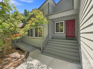 14301 Harbor Estate Rd, Charlotte, NC 28278