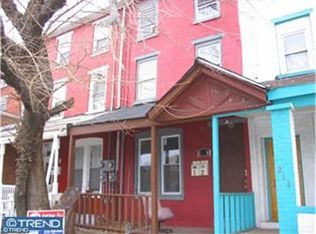 210 E 9th St, Chester, PA 19013
