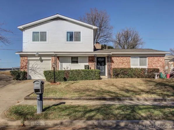 16605 E Admiral Blvd, Tulsa, OK 74116