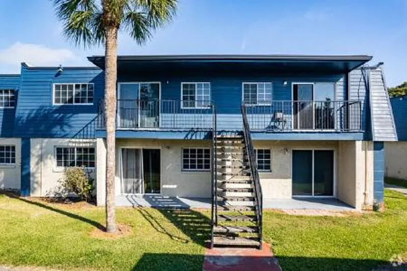 2 bed, 2.0 bath, 1088 sqft, $1,200 — Photo 3