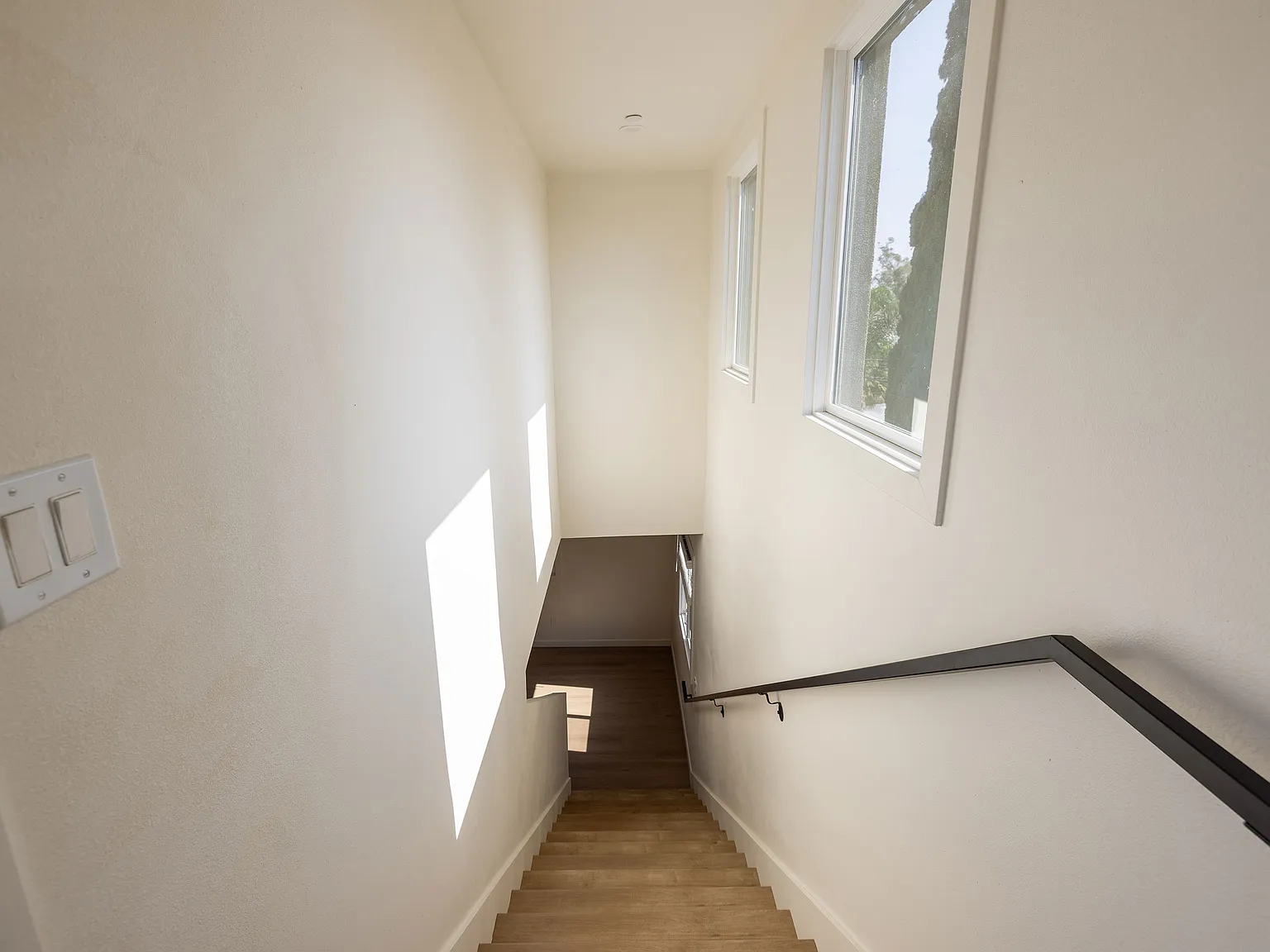 3 bed, 1550 sqft, $1,500 — Photo 2