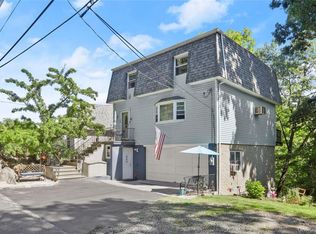46 Chatham Ter, Yonkers, NY 10710