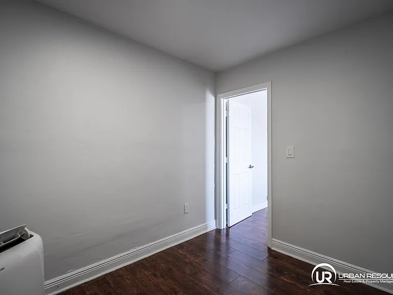 7931 East Dr #305 — Photo 23