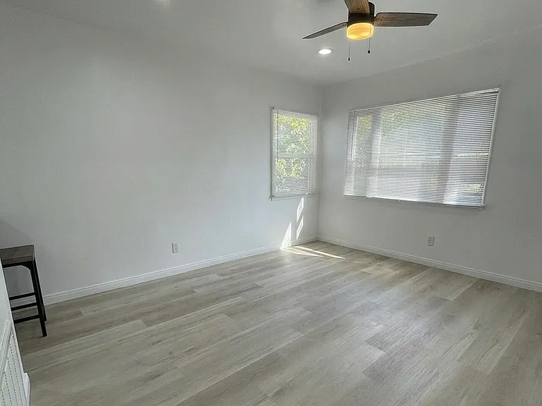 4336 Arizona St — Photo 5