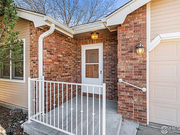 2nd image of 1245 Honeysuckle Ct