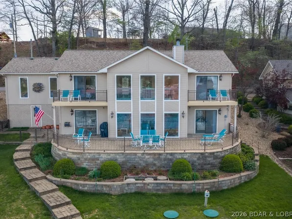 1184 Blue Water Bay Dr, Sunrise Beach, MO 65079