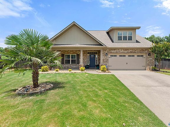 2nd image of 212 Maigold Cir