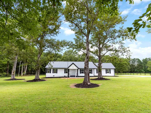1620 Bishop Rd, Inman, SC 29349