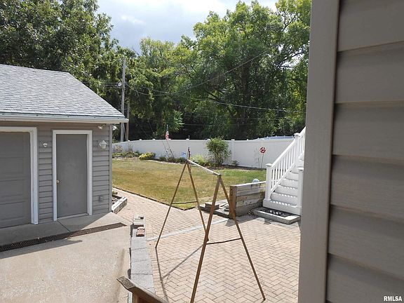 4th image of 1709 Fairmeadows Dr