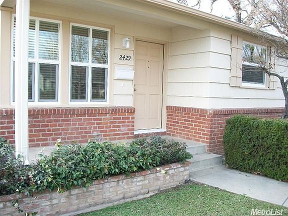 3rd image of 2429 Avalon Dr