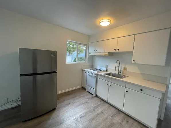 6582 Sabado Tarde Rd APT 1, Goleta, CA 93117