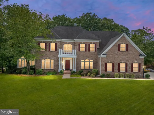 1523 Devere Dr, Pasadena, MD 21122