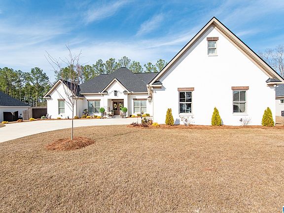 3rd image of 11134 Dooley Cir