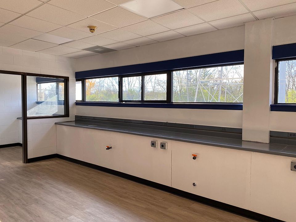 1st image of 1818 Skokie Blvd #250