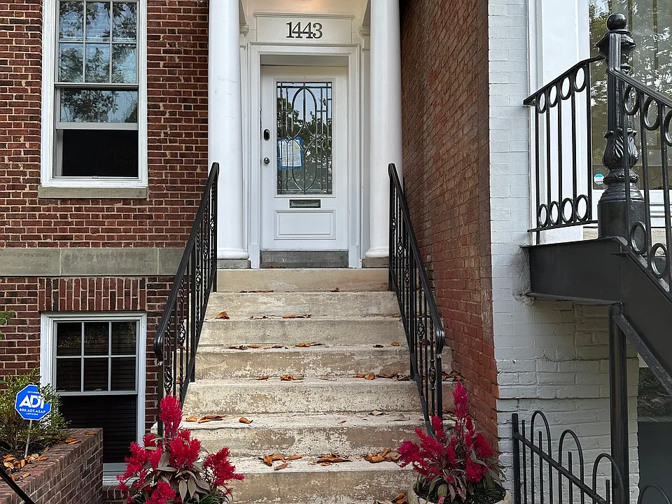 Front entrance up the stairs to the main door.