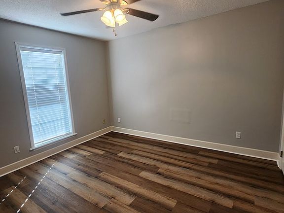 5th image of 4610 Foxborough Ave