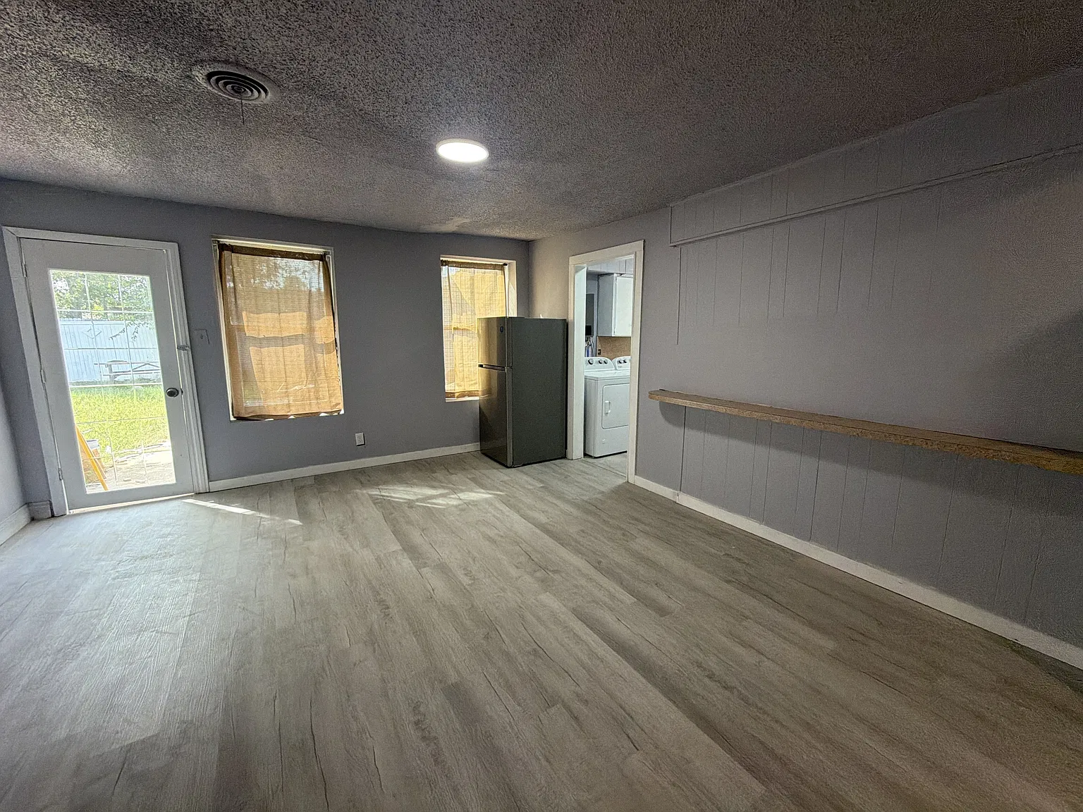 416 East Lavender Lane - 1 — Photo 2