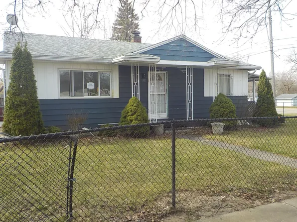 1313 Louis Ave, Flint, MI 48505