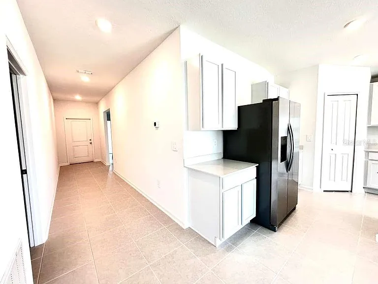 2102 Chris Dr — Photo 16