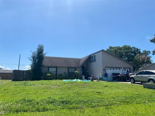 626 SW Sandbar Ter, Port Saint Lucie, FL 34953