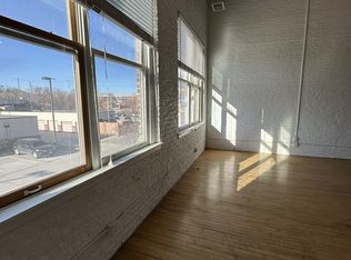 1319 Leavenworth St APT 203, Omaha, NE 68102