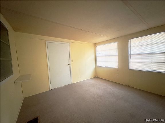 5th image of 4574 E Harvard Dr