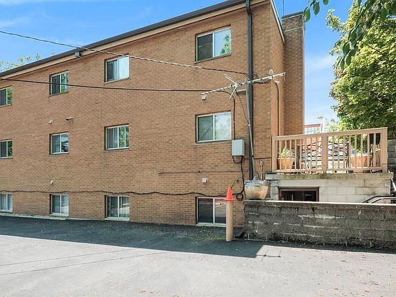 4th image of 320 Koch Ave