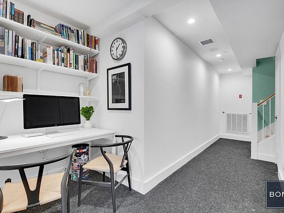 4th image of 39 Madison St #1A