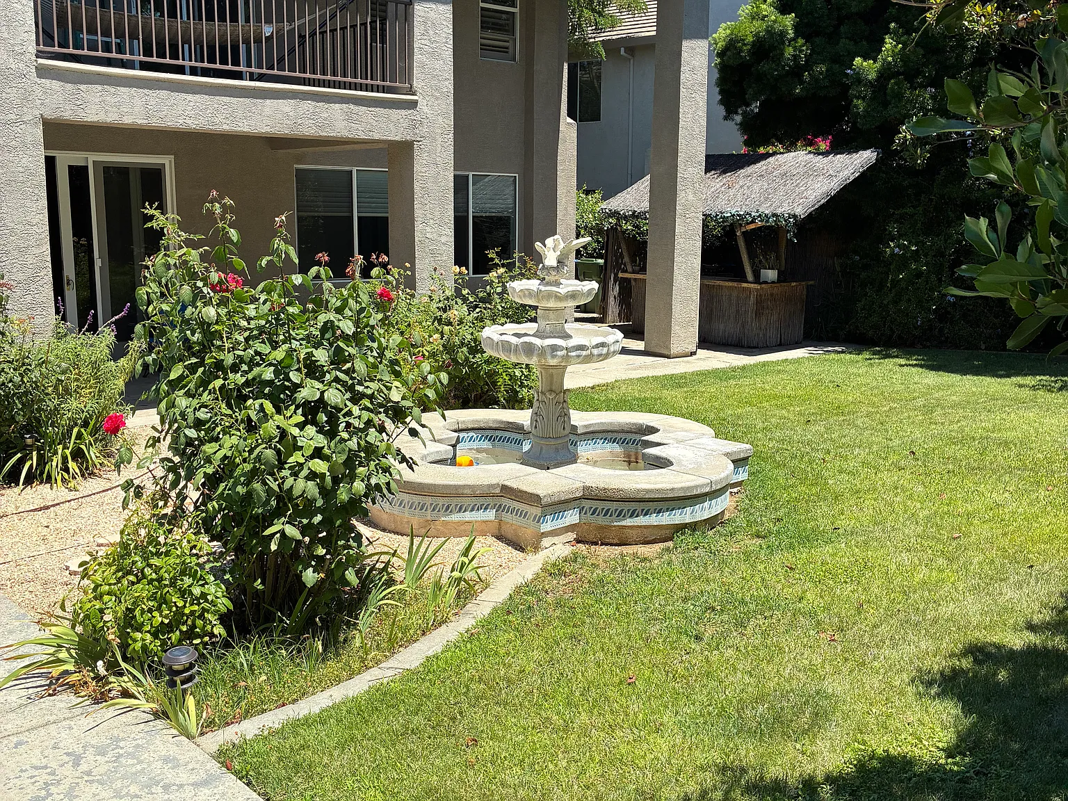 Buckminster Dr, Elk Grove — Photo 2