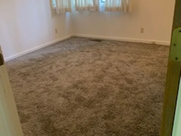 111 Mayleaf Rd — Photo 34