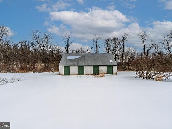 5th image of 203 Alleghenyville Rd