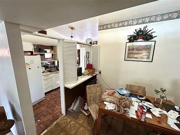 5th image of 3075 Newgate Dr