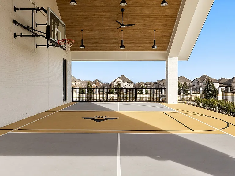 The Oxenfree Stonebriar Fieldhouse Amenities