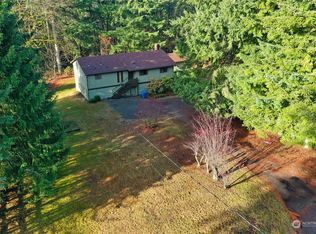 18111 252nd Ave SE, Maple Valley, WA 98038