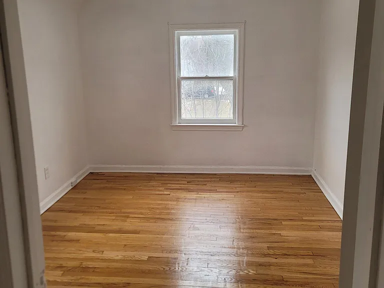 1160 W Hill Rd — Photo 21