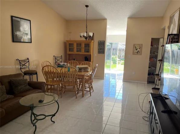 (undisclosed Address), Miami Gardens, FL 33056