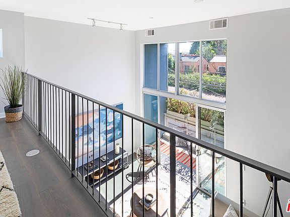 4th image of 751 N Fairfax Ave #3