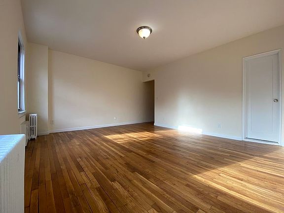 2nd image of 313 6th Ave #2A