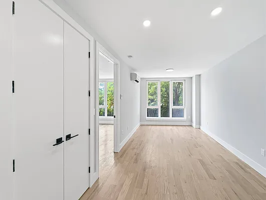 Living room, photo 4