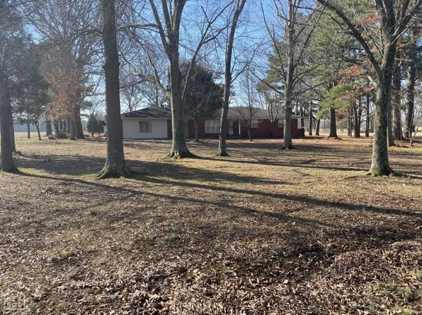 2001 Arrowhead Farm Rd, Jonesboro, AR 72401
