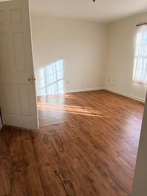 2 bed, 2.5 bath, 1328 sqft, $1,750 — Photo 4