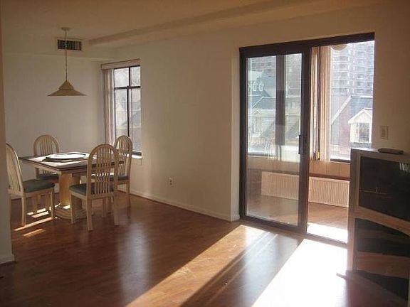 Living / Dining