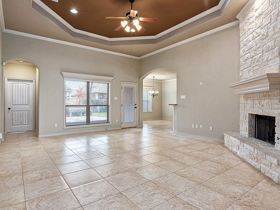 4th image of 4228 Rocky Rhodes Dr