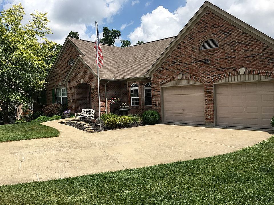 2nd image of 775 Elizabeth Dr